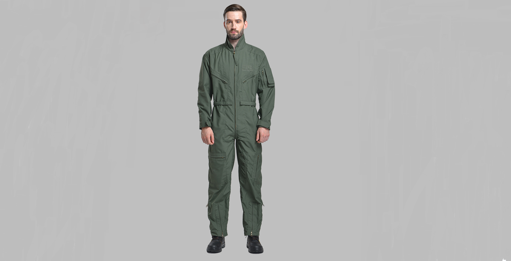 戰(zhàn)斗機(jī)的飛行服為什么是連體的？