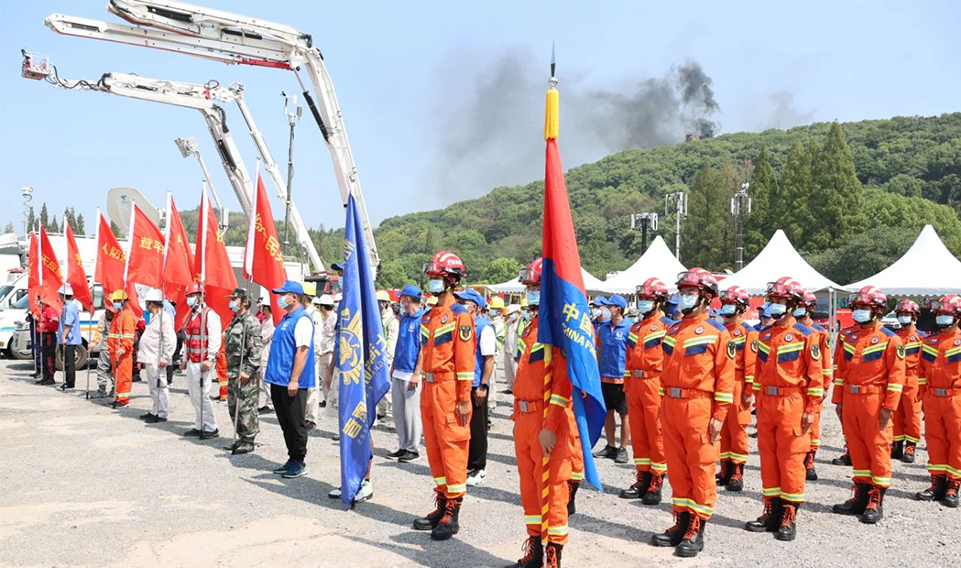 上海誠格集團隔熱斗篷助力佘山森林防火演練，為城市綠肺保駕護航